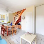 Holiday home 2 Bedroom Awesome In Saint-georges-de-didon