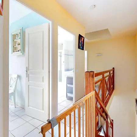 2 Bedroom Gorgeous In Saint-georges-de-didon
