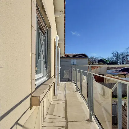 Сasa de vacaciones 2 Bedroom Gorgeous In Saint-georges-de-didon *
