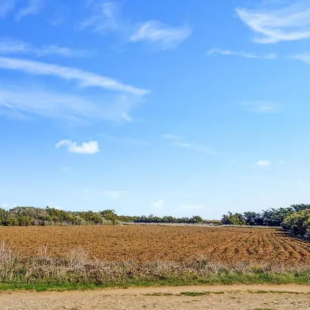 Cozy In Saint-georges-de-didon * サン・ジョルジュ・ド・ディドンヌ
